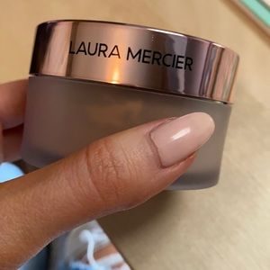 Laura Mercier translucent setting powder